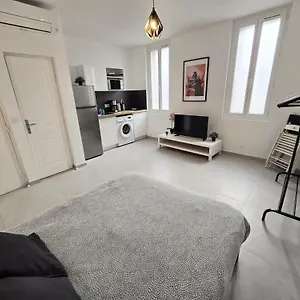 Appartement Gregbnb-com - T2 Cocooning Et Chaise Hamac -10min Gare, Toulon